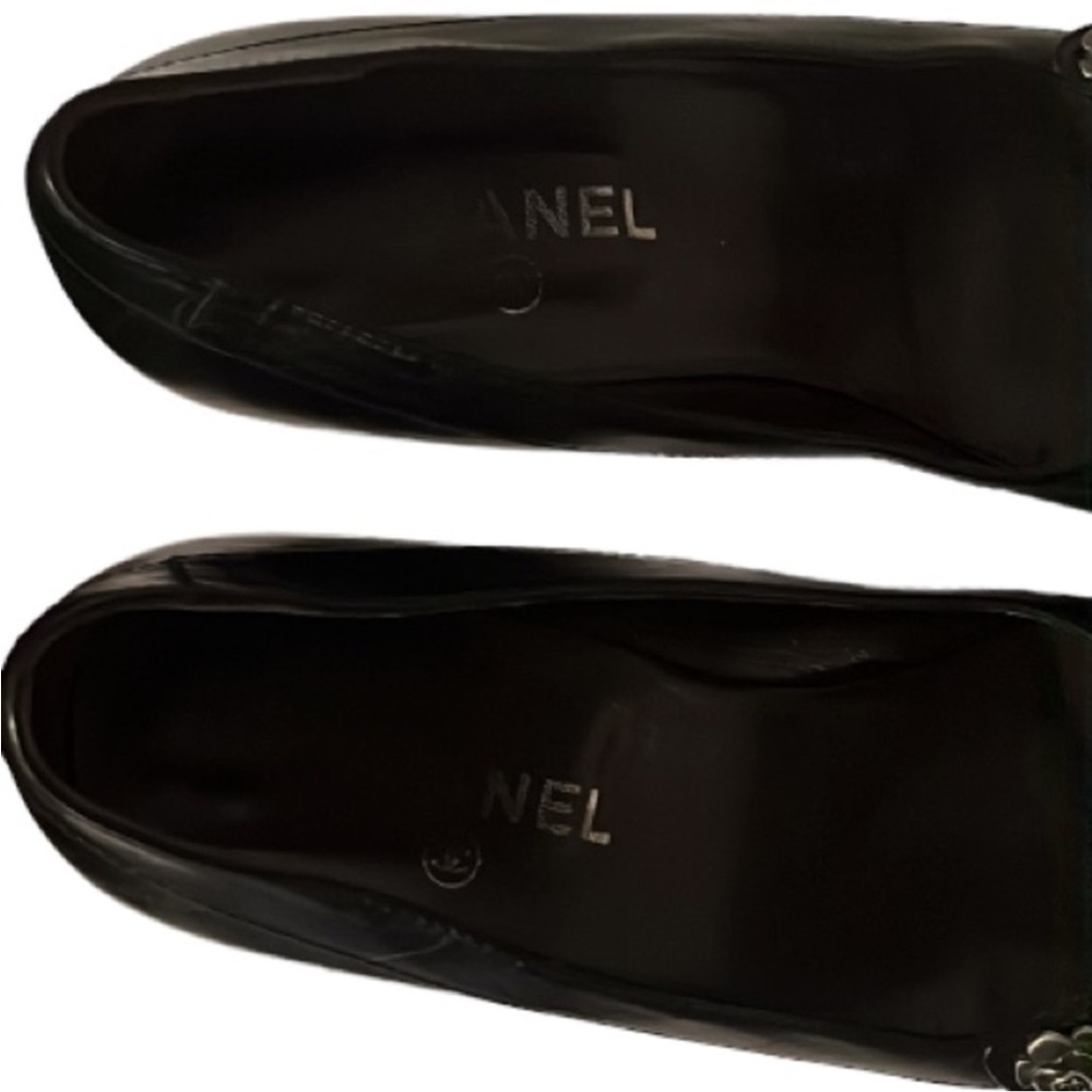 Authentic Chanel luxury designer vintage Camelia black leather pumps heels 9.5 - Picture 3 of 12